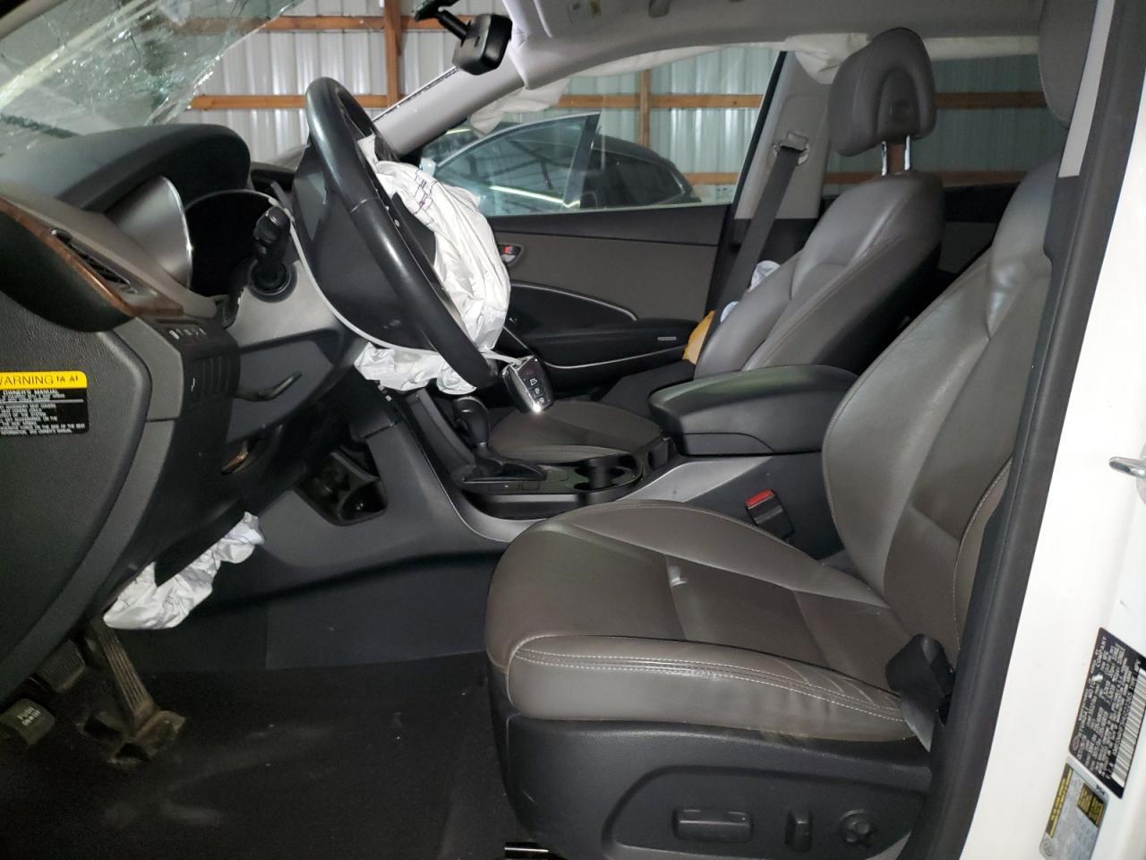 2017 Hyundai Santa Fe Se - Image 7