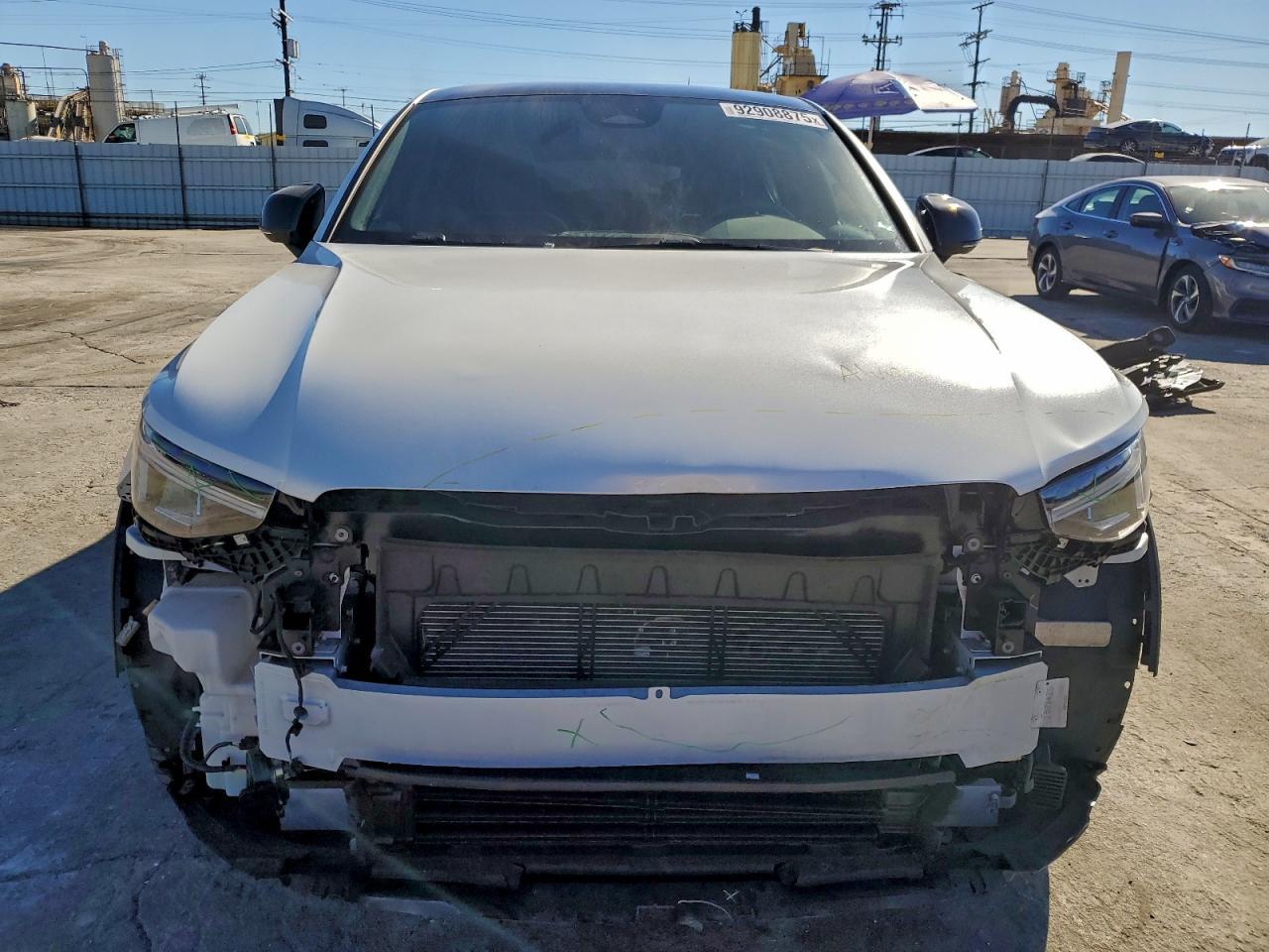 2023 Volvo C40 Recharge Plus - Image 5