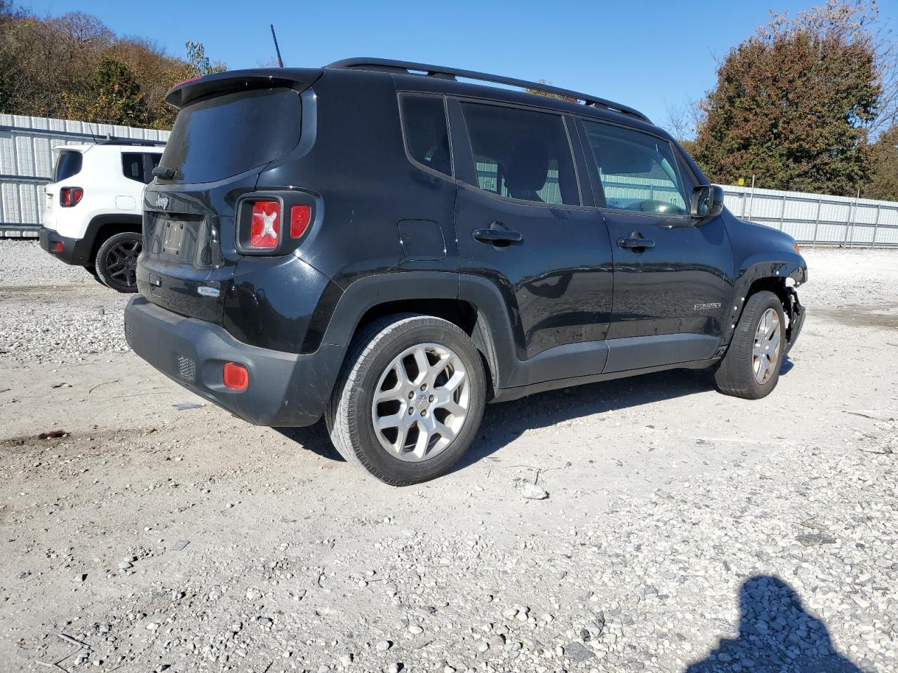 2018 Jeep Renegade - Фото 3