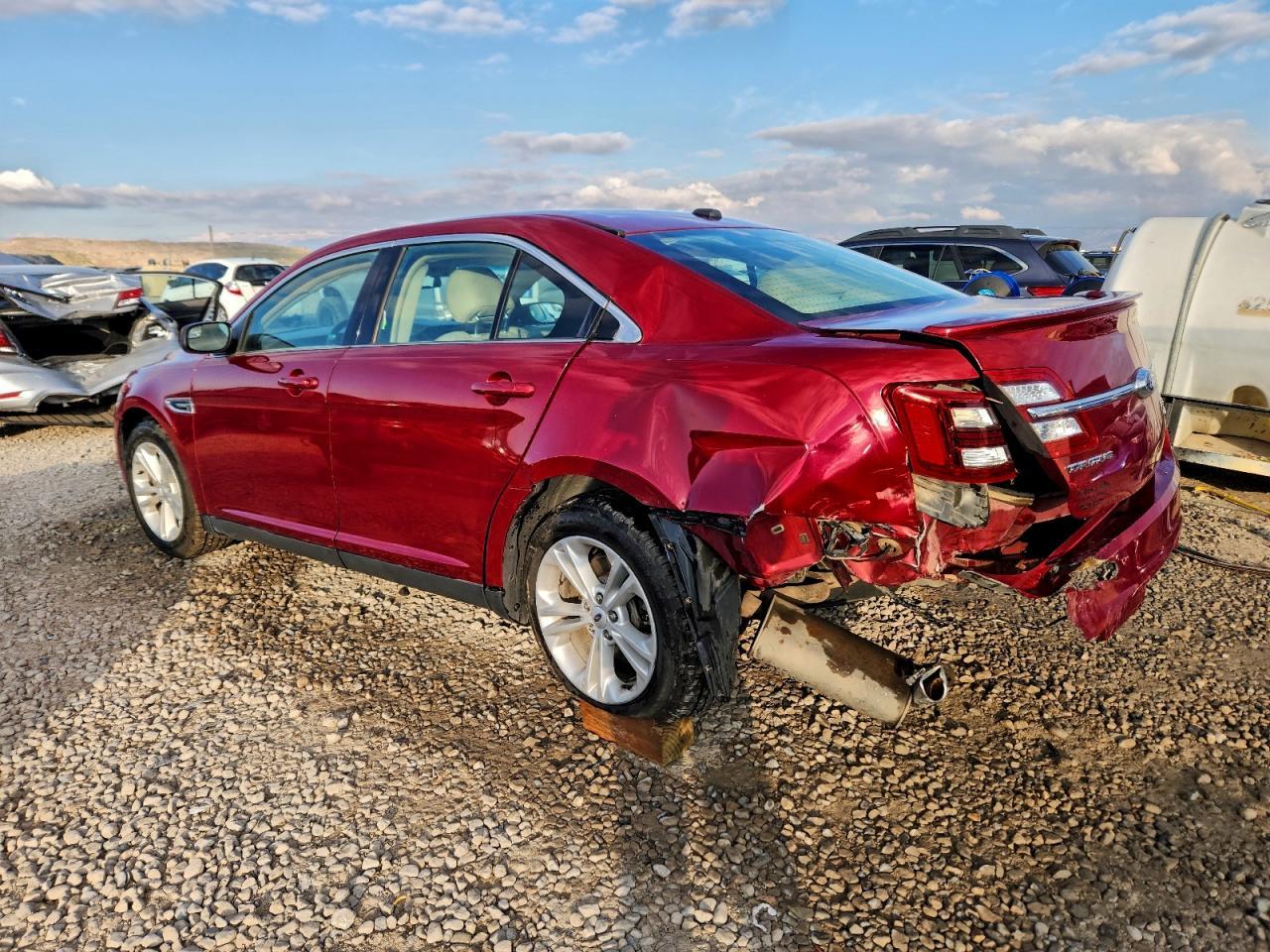 2014 Ford Taurus Sel - Image 2