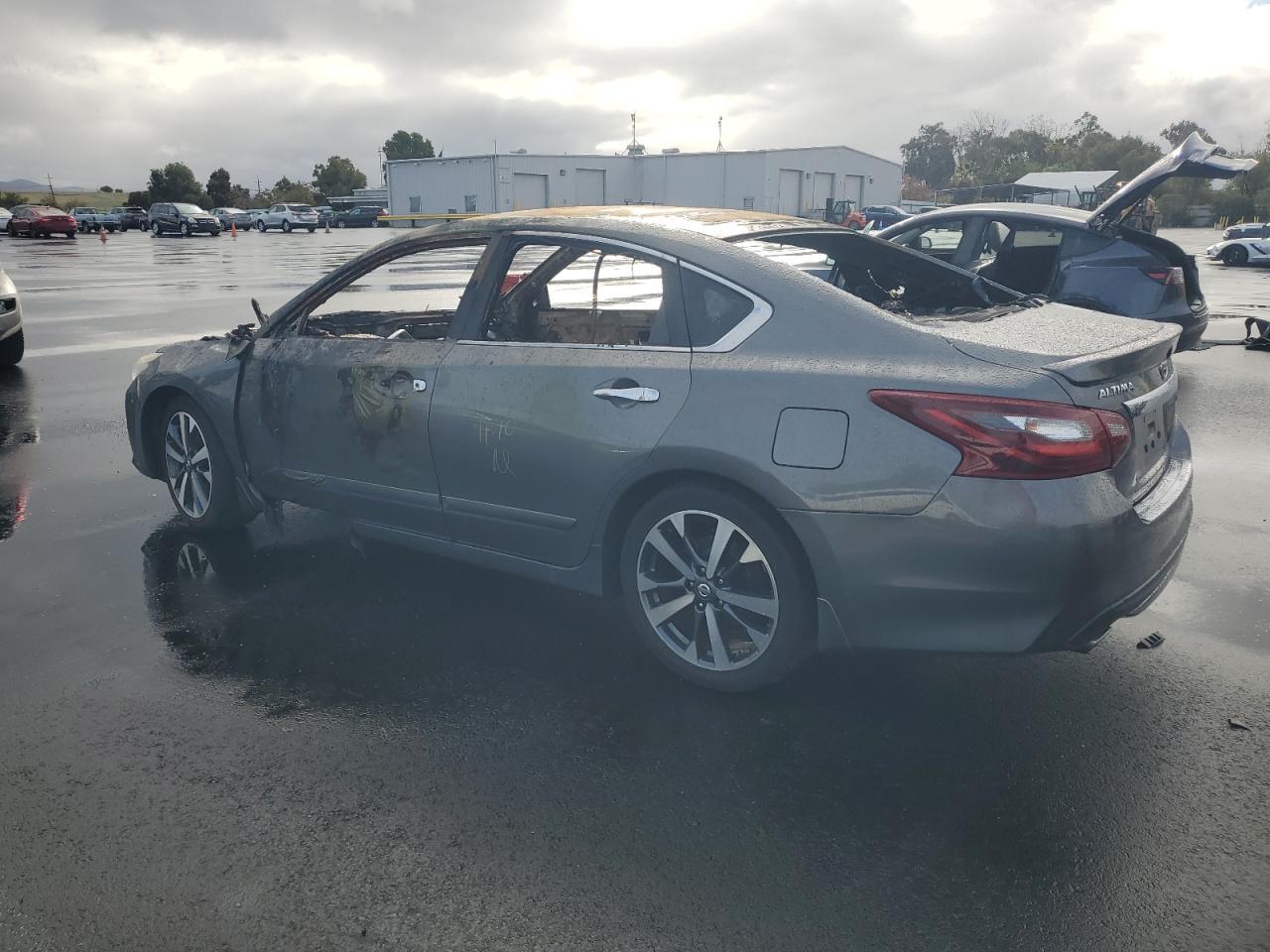2017 Nissan Altima 2.5 - Image 2