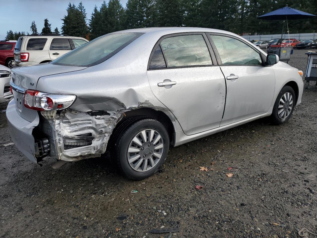 2011 Toyota Corolla Base - Фото 3