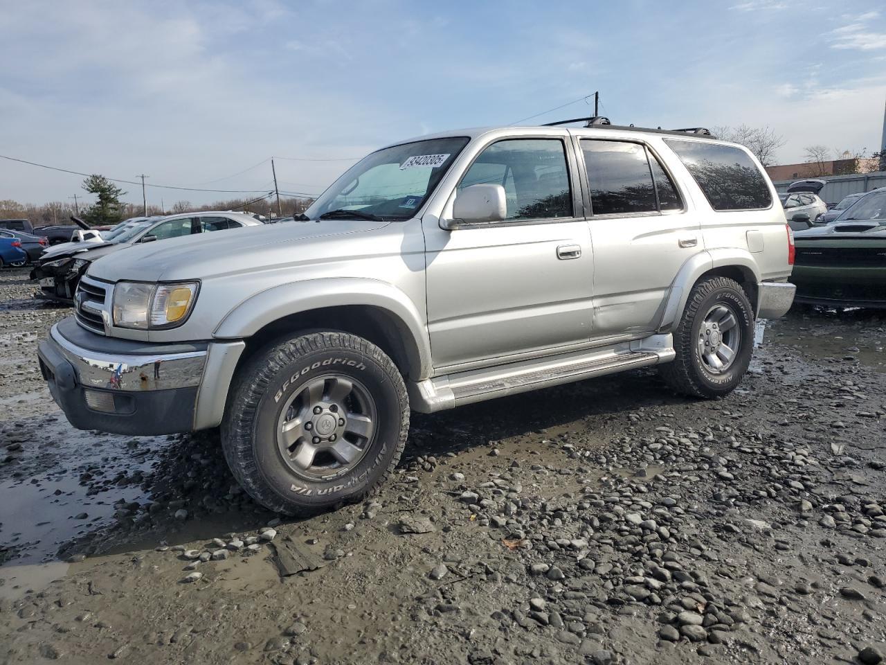 2000 Toyota 4Runner Sr5