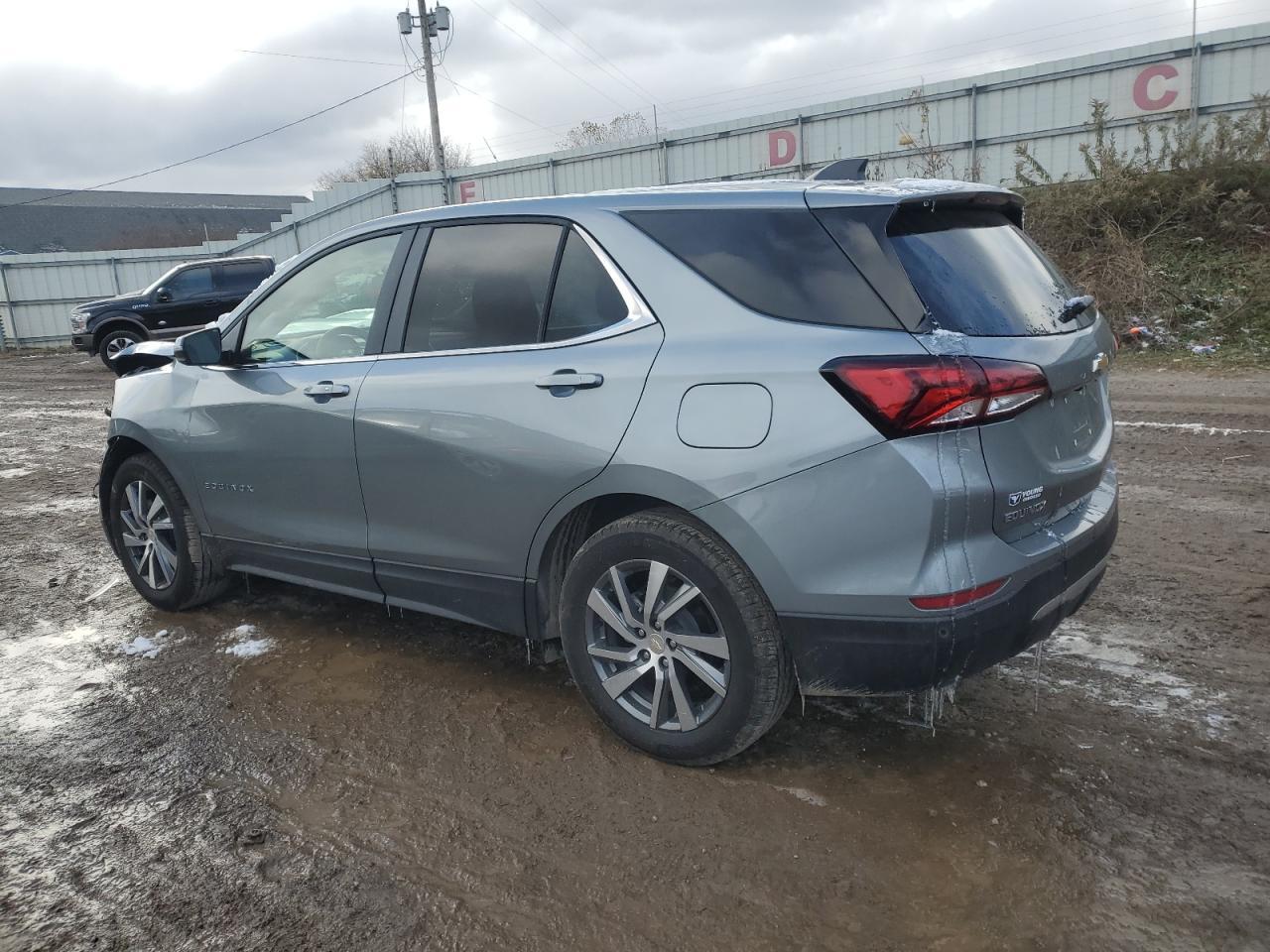 2024 Chevrolet Equinox Lt - Фото 2