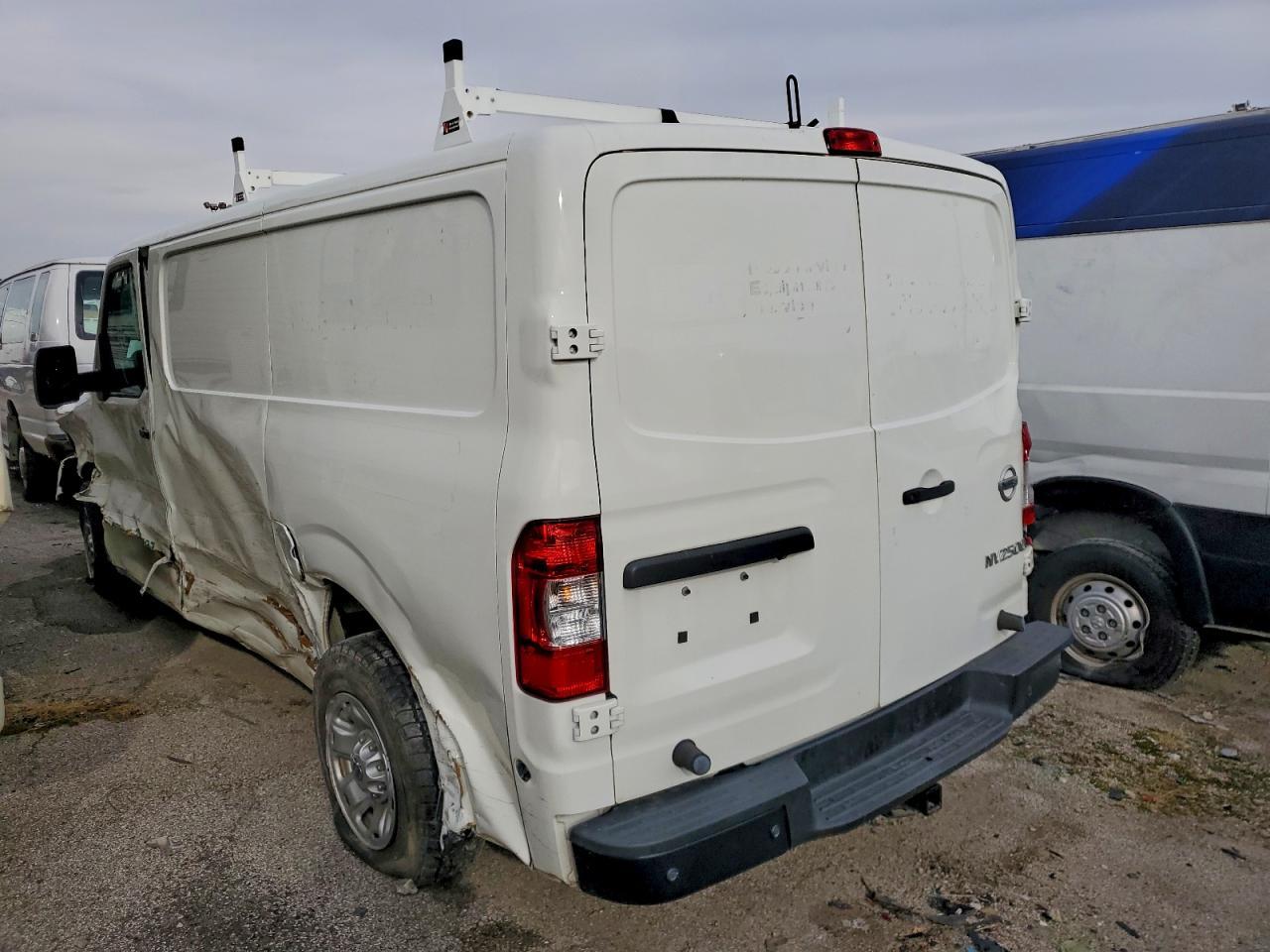 2021 Nissan Nv 2500 S - Image 2