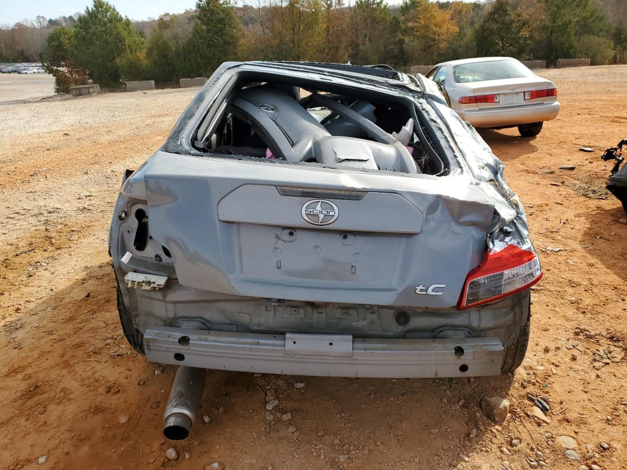 2011 Toyota Scion Tc - Фото 6