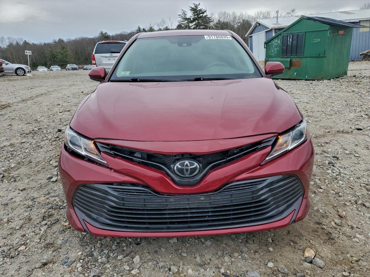 2020 Toyota Camry Le - Фото 5