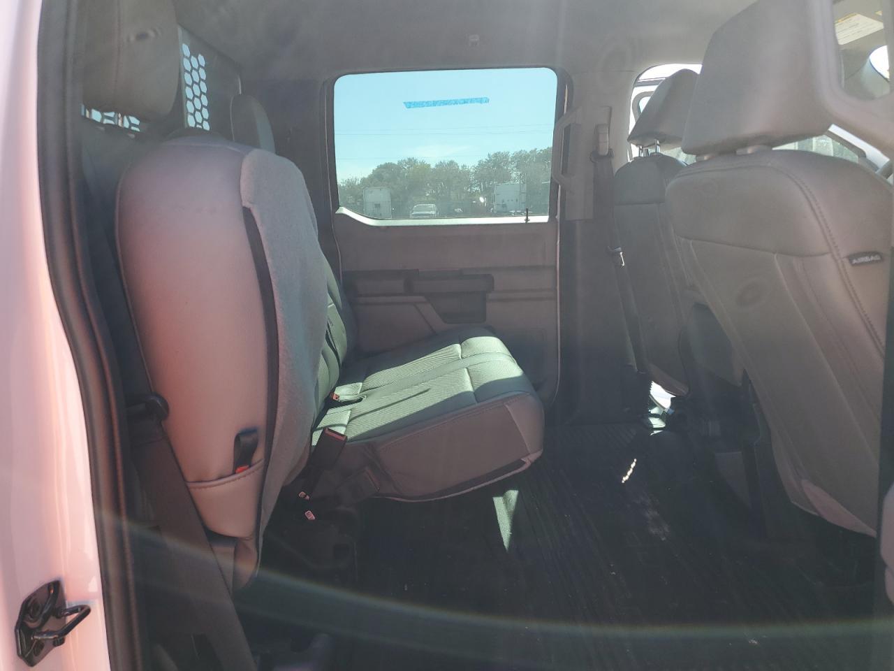 2022 Ford F450 Super Duty - Фото 6