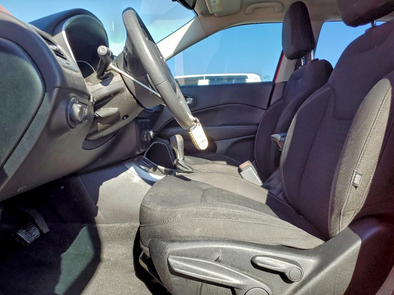 2018 Jeep Compass Sport - Фото 7