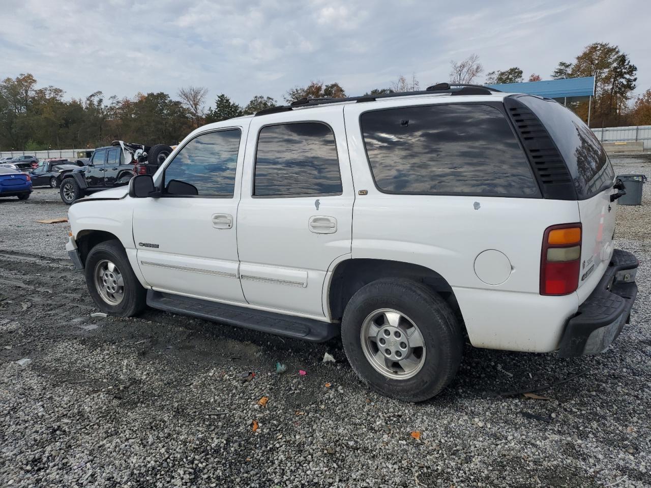 2001 Chevrolet Tahoe C1500 - Фото 2