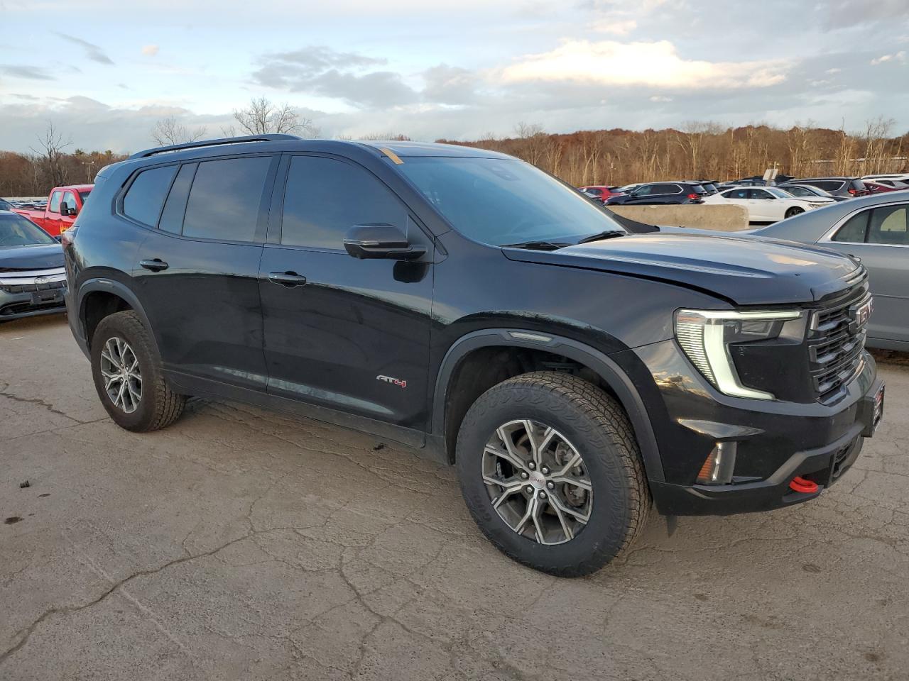 2024 GMC Acadia At4 - Image 4