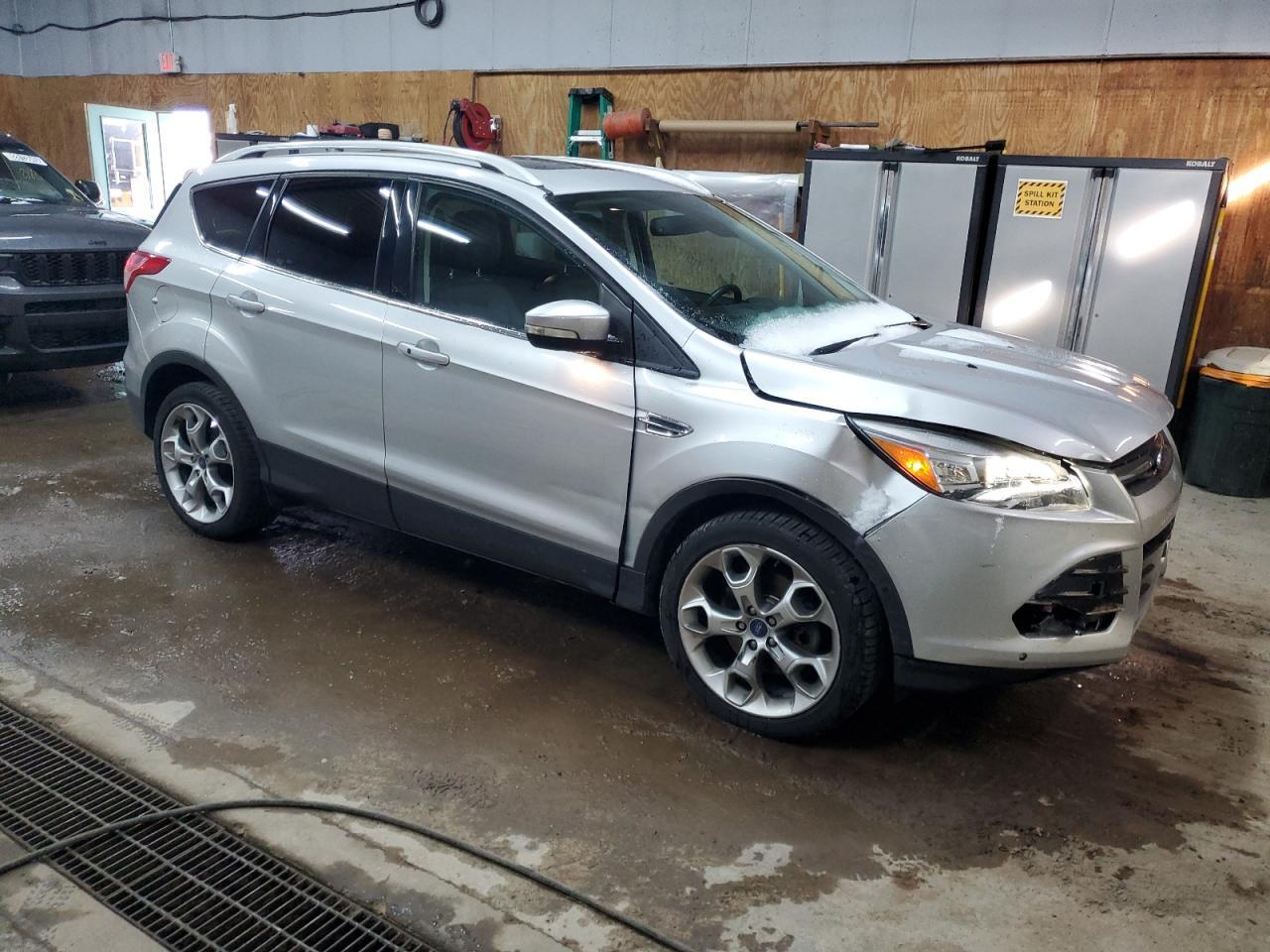 2015 Ford Escape Titanium - Фото 4