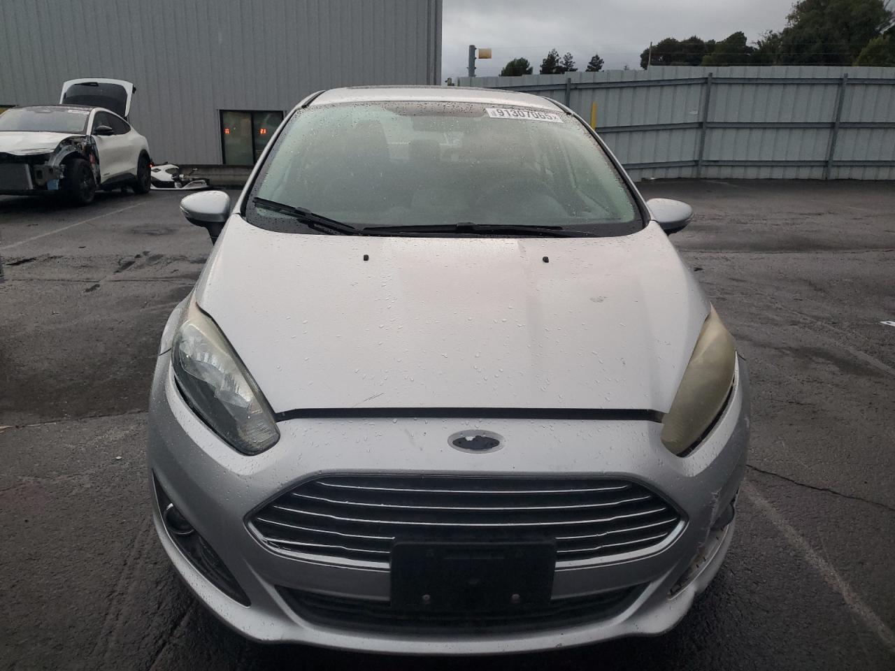 2014 Ford Fiesta Se - Фото 5