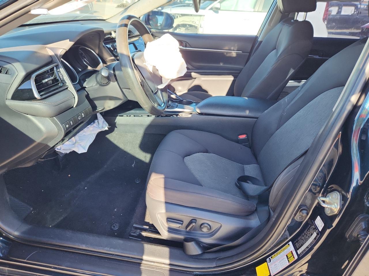 2019 Toyota Camry L - Фото 7