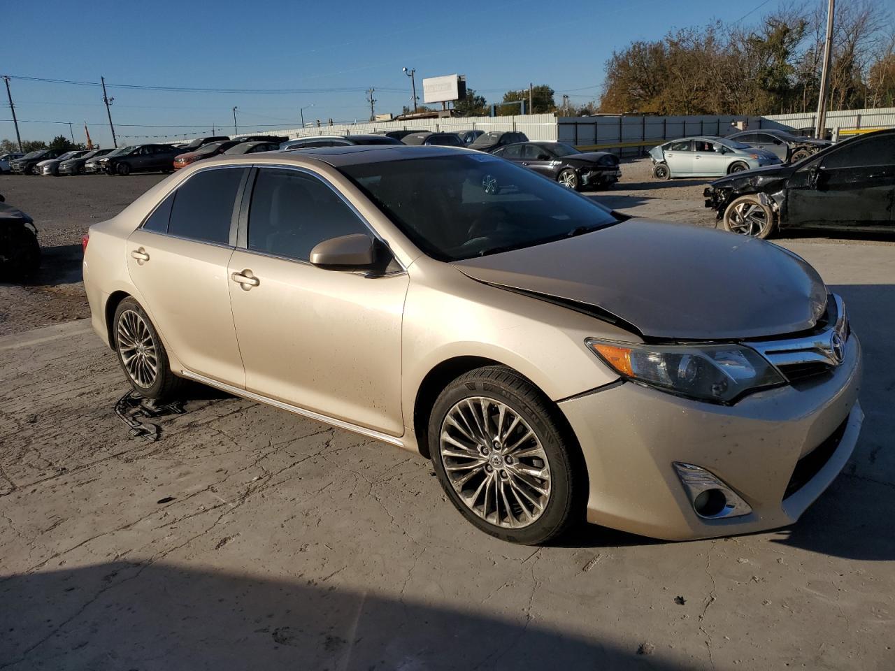2012 Toyota Camry Base - Фото 4