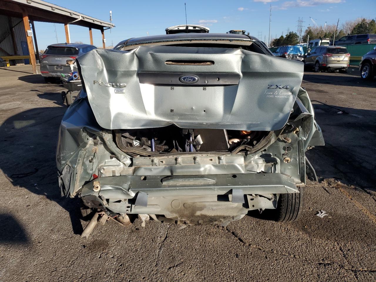 2006 Ford Focus Zx4 - Image 6