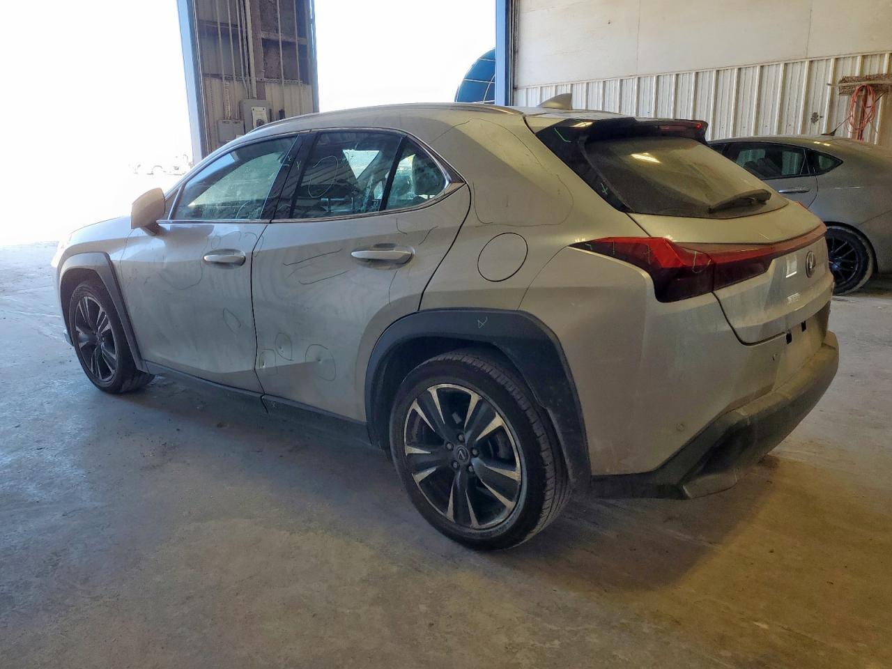 2020 Lexus Ux 200 - Фото 2