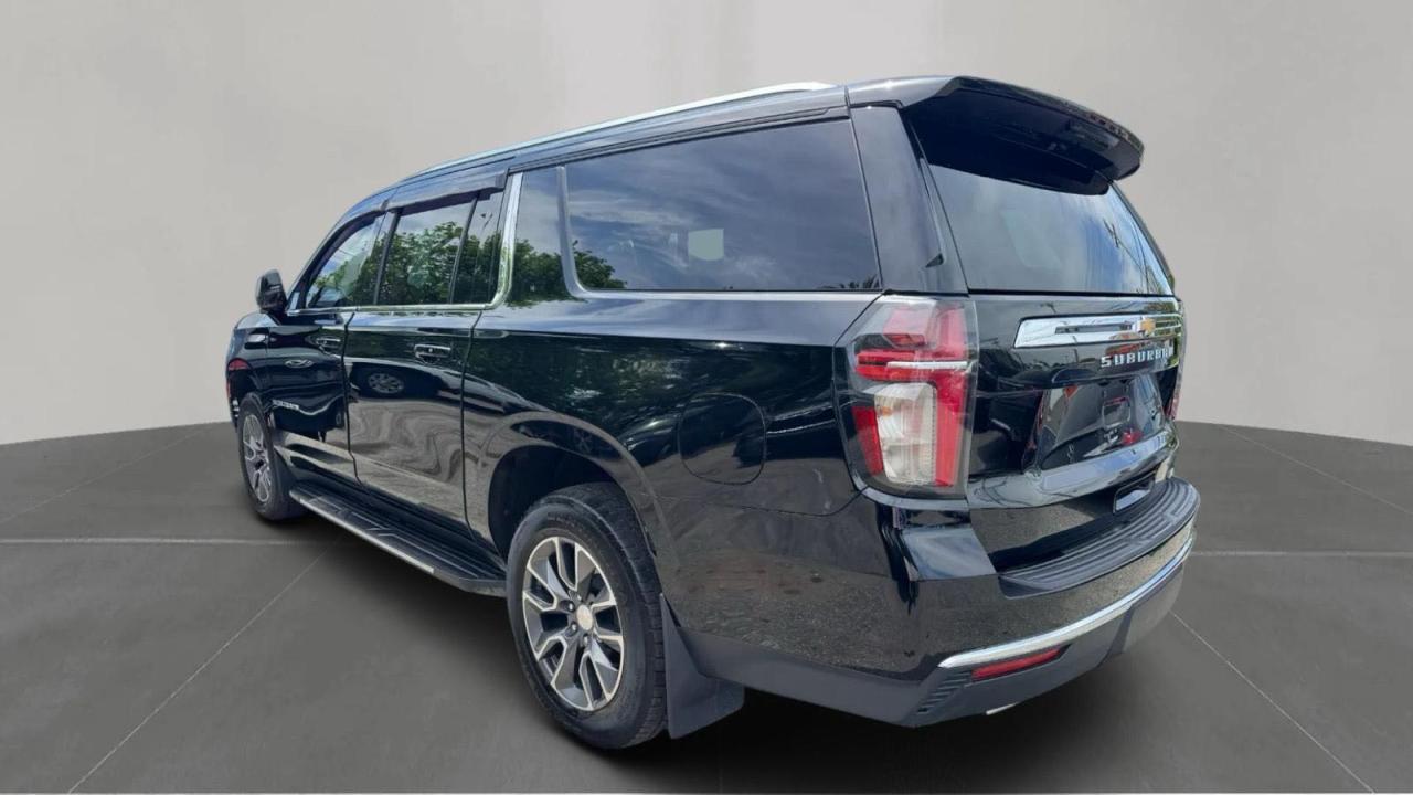 2022 Chevrolet Suburban K1500 Lt - Image 3