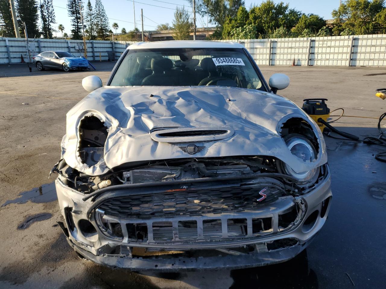 2023 Mini Cooper S Clubman All4 - Фото 5