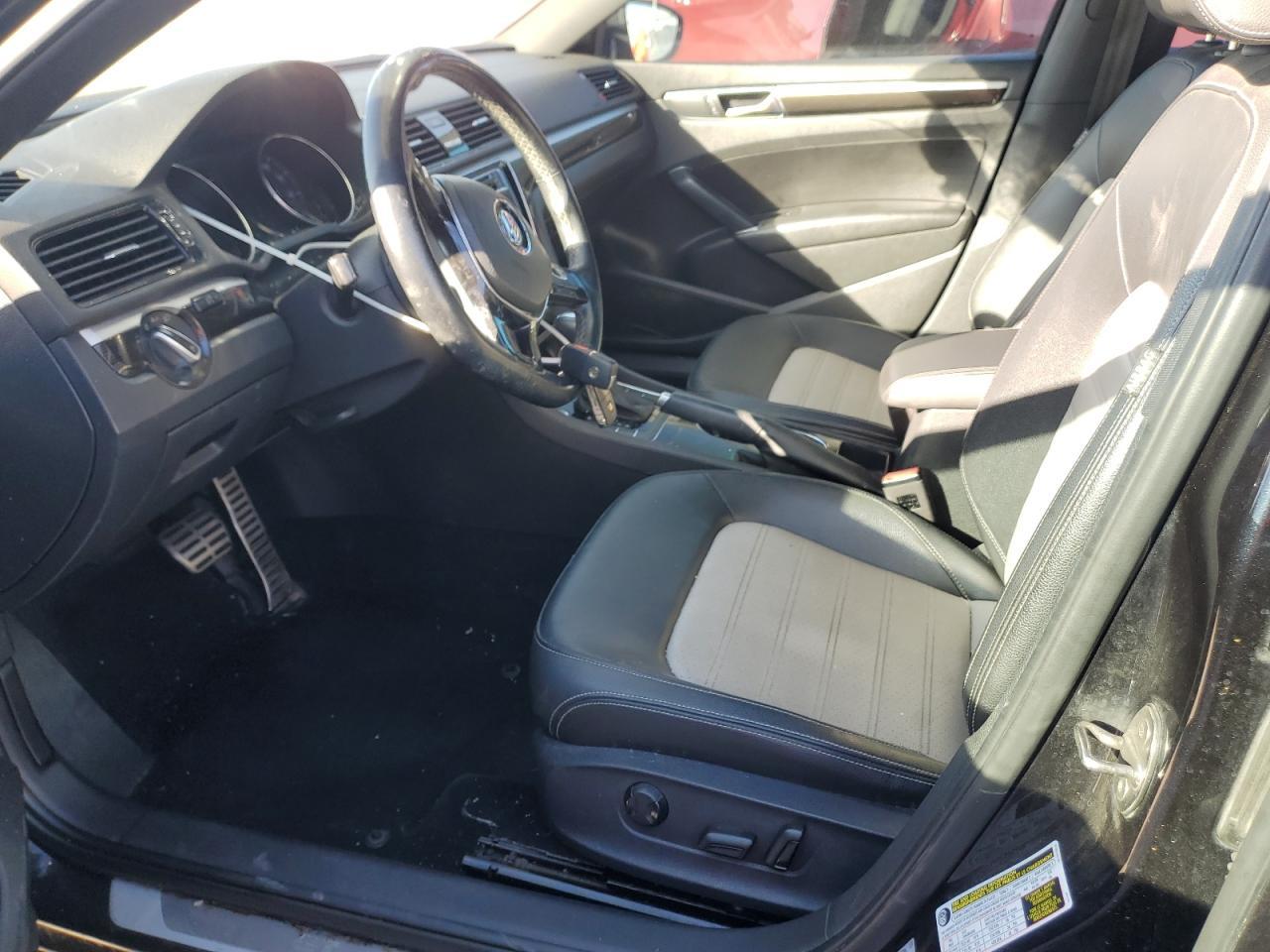 2018 Volkswagen Passat Gt - Image 7