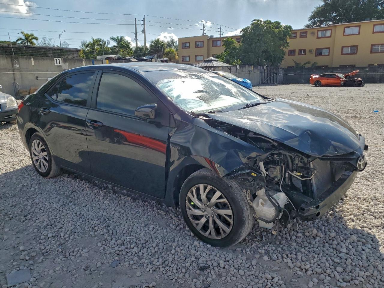 2019 Toyota Corolla L - Фото 4