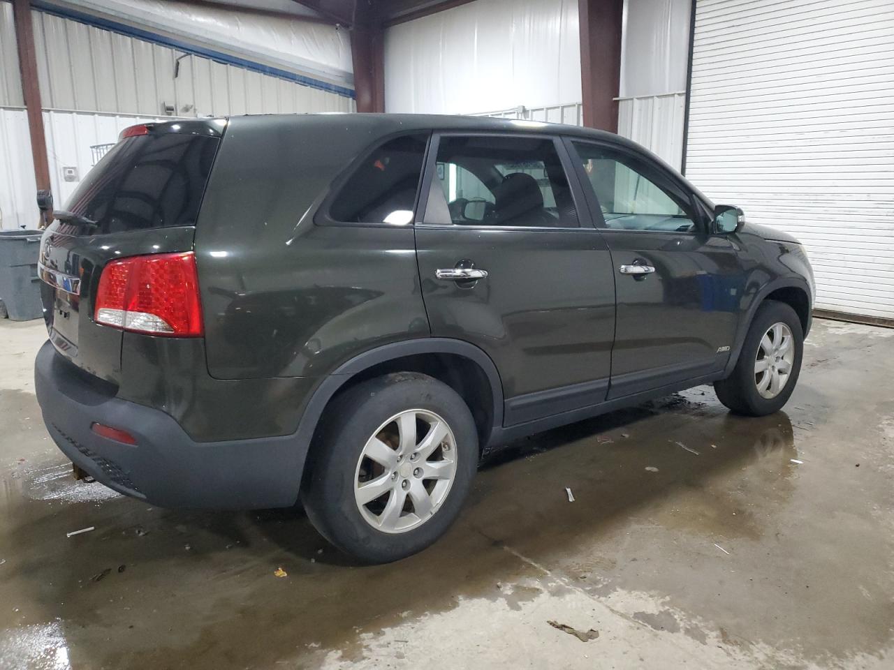 2011 Kia Sorento Base - Image 3
