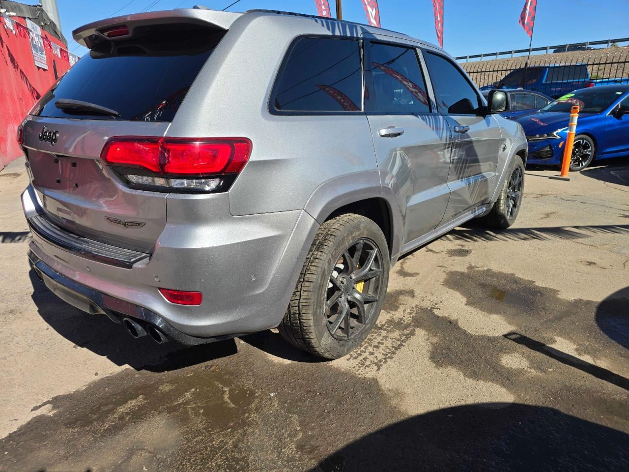2018 Jeep Grand Cherokee Trackhawk - Image 4