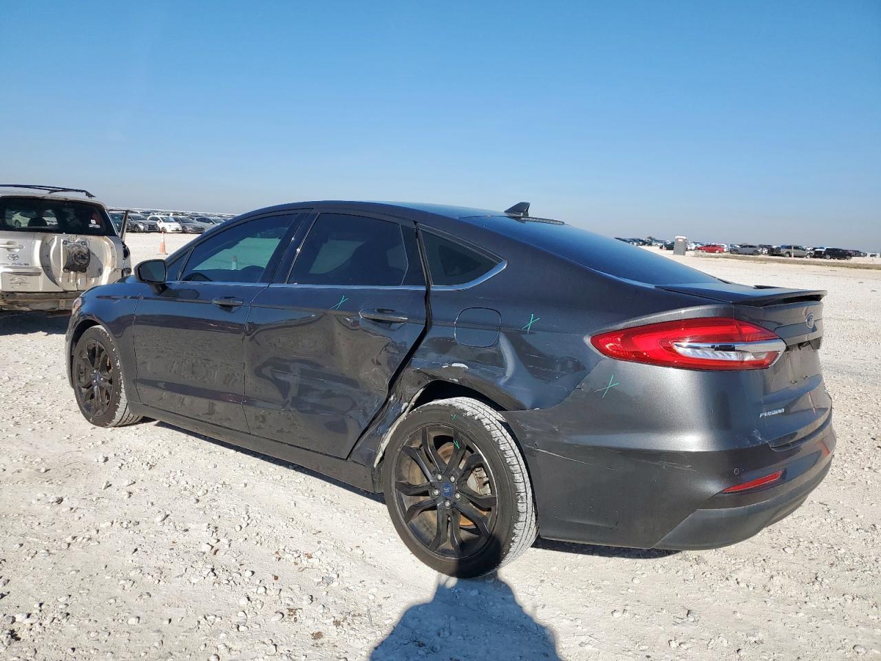 2020 Ford Fusion Se - Image 2