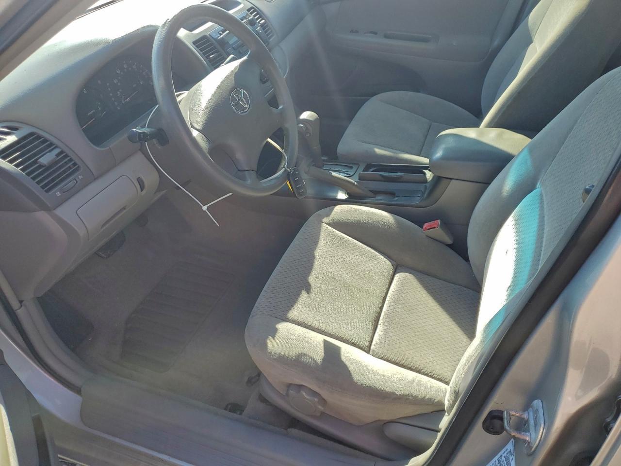 2003 Toyota Camry Le - Image 7