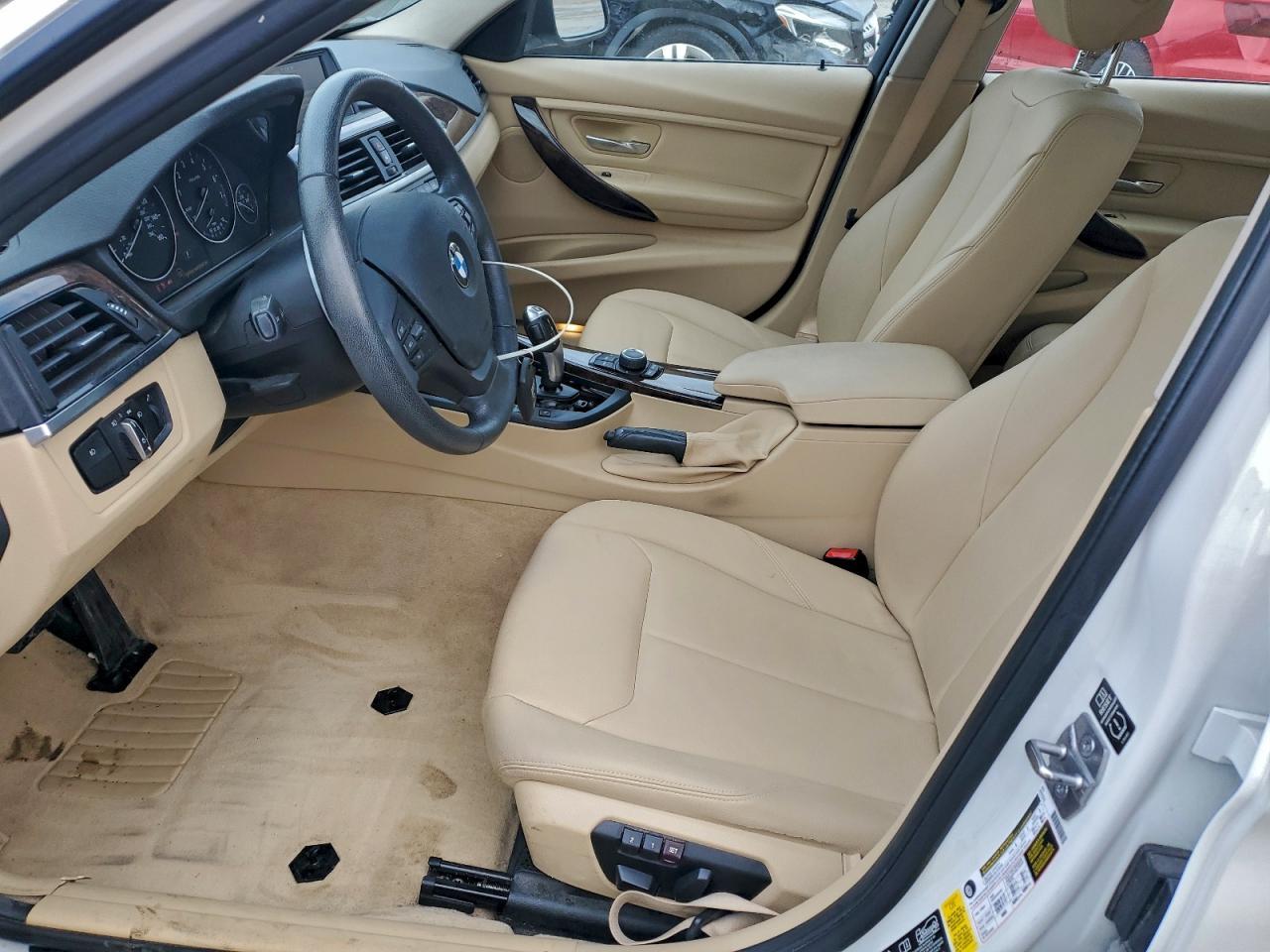 2015 BMW 320 I xDrive - Фото 7
