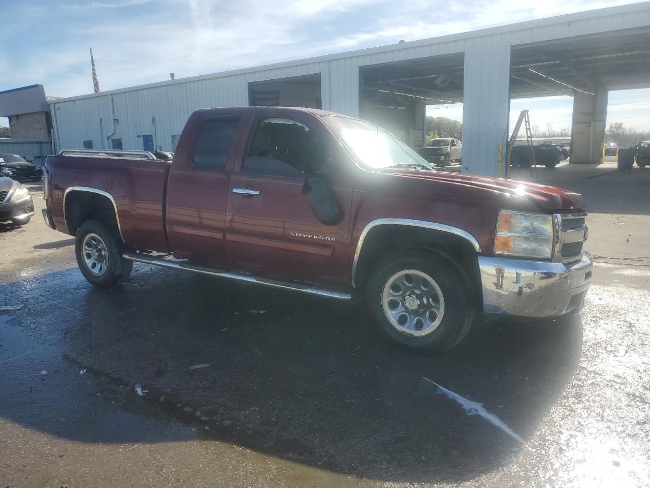 2013 Chevrolet Silverado C1500 Ls - Image 4
