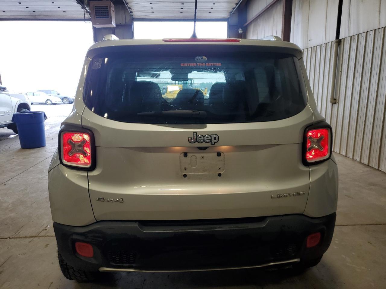 2015 Jeep Renegade Limited - Фото 6
