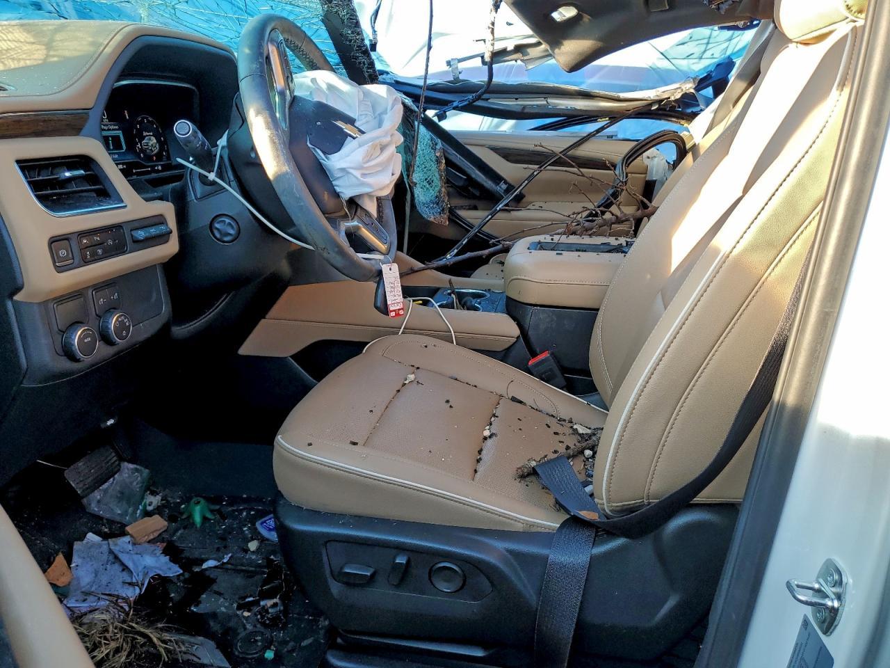 2024 Chevrolet Tahoe C1500 Premier - Фото 7