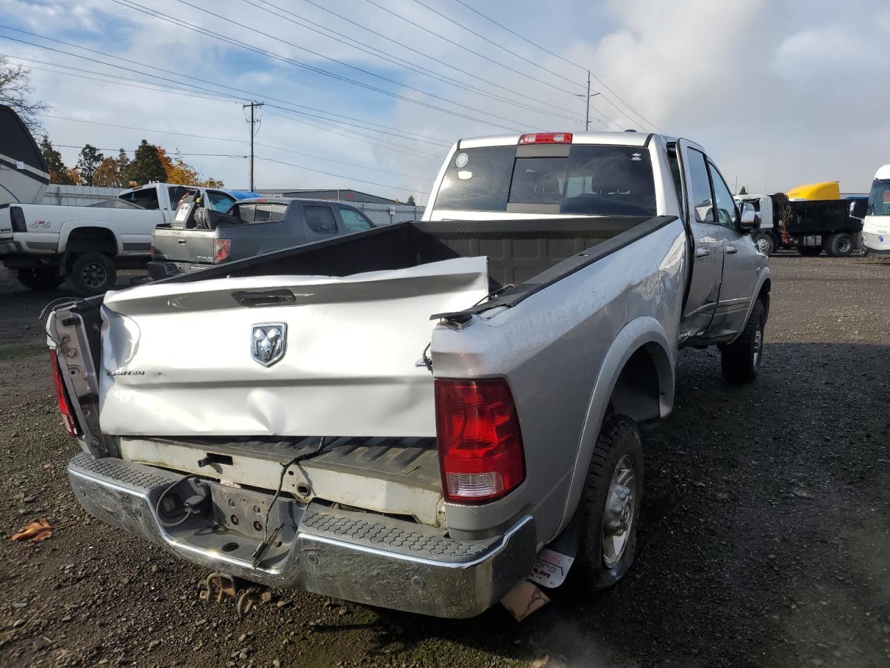 2012 Dodge Ram 3500 Longhorn - Фото 3