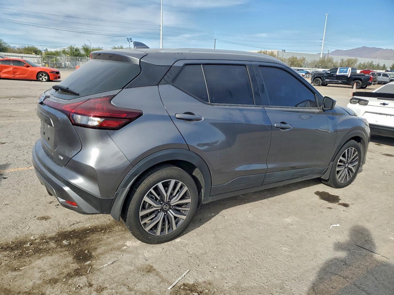 2021 Nissan Kicks Sv - Фото 3