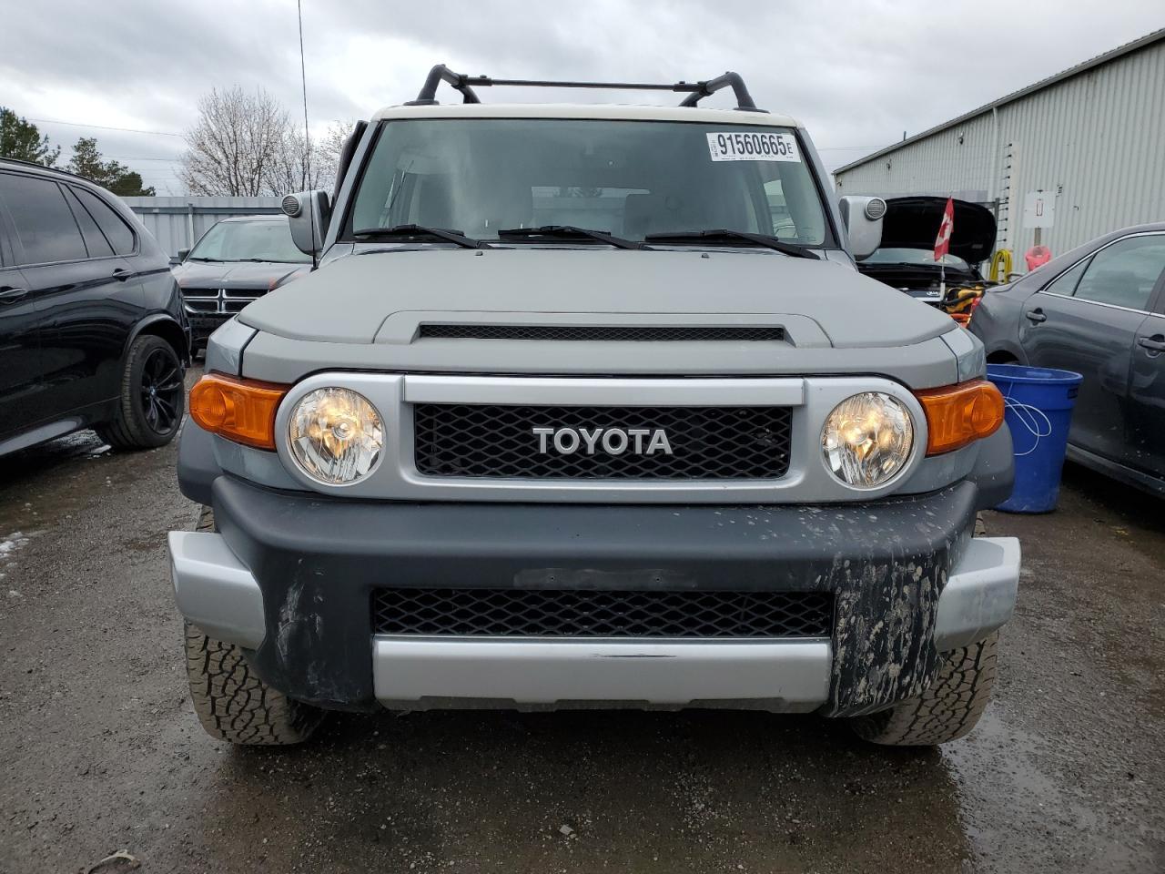 2014 Toyota Fj Cruiser - Фото 5
