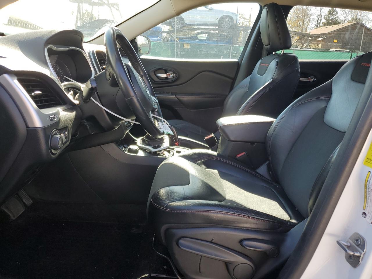 2015 Jeep Cherokee Trailhawk - Image 7