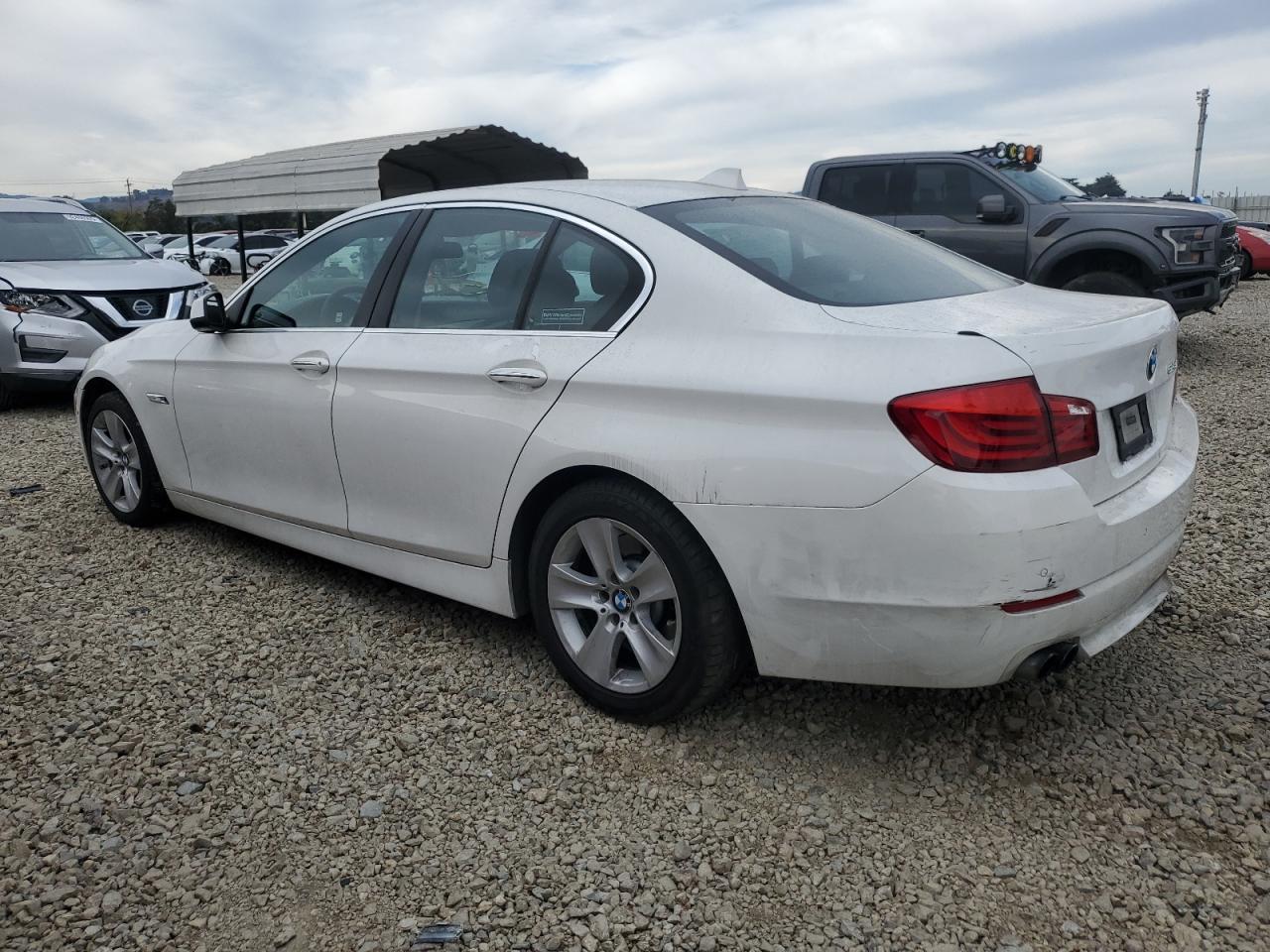 2013 BMW 528 - Фото 2