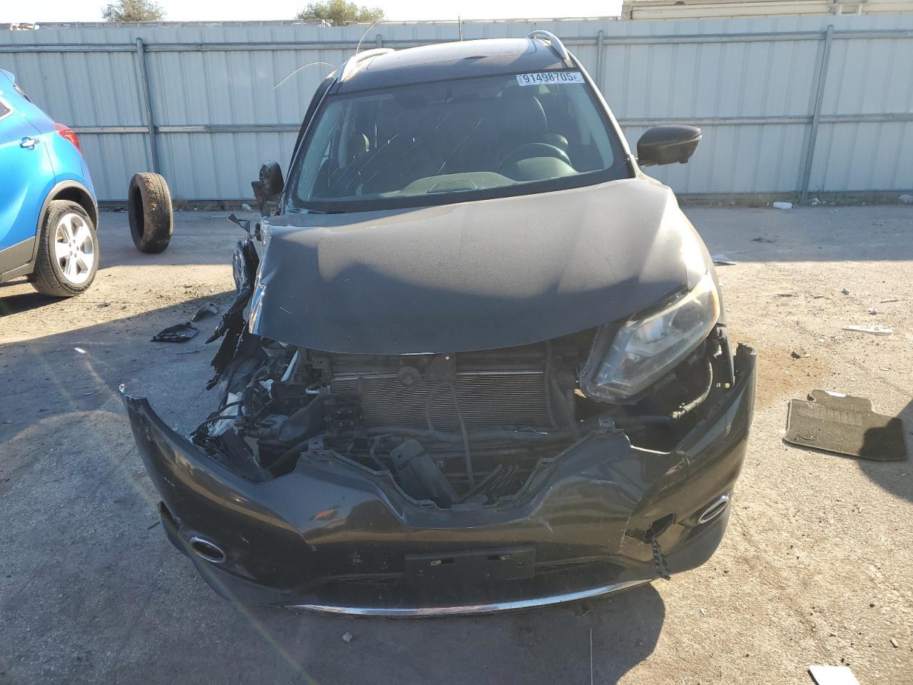 2016 Niss Rogue S - Image 5