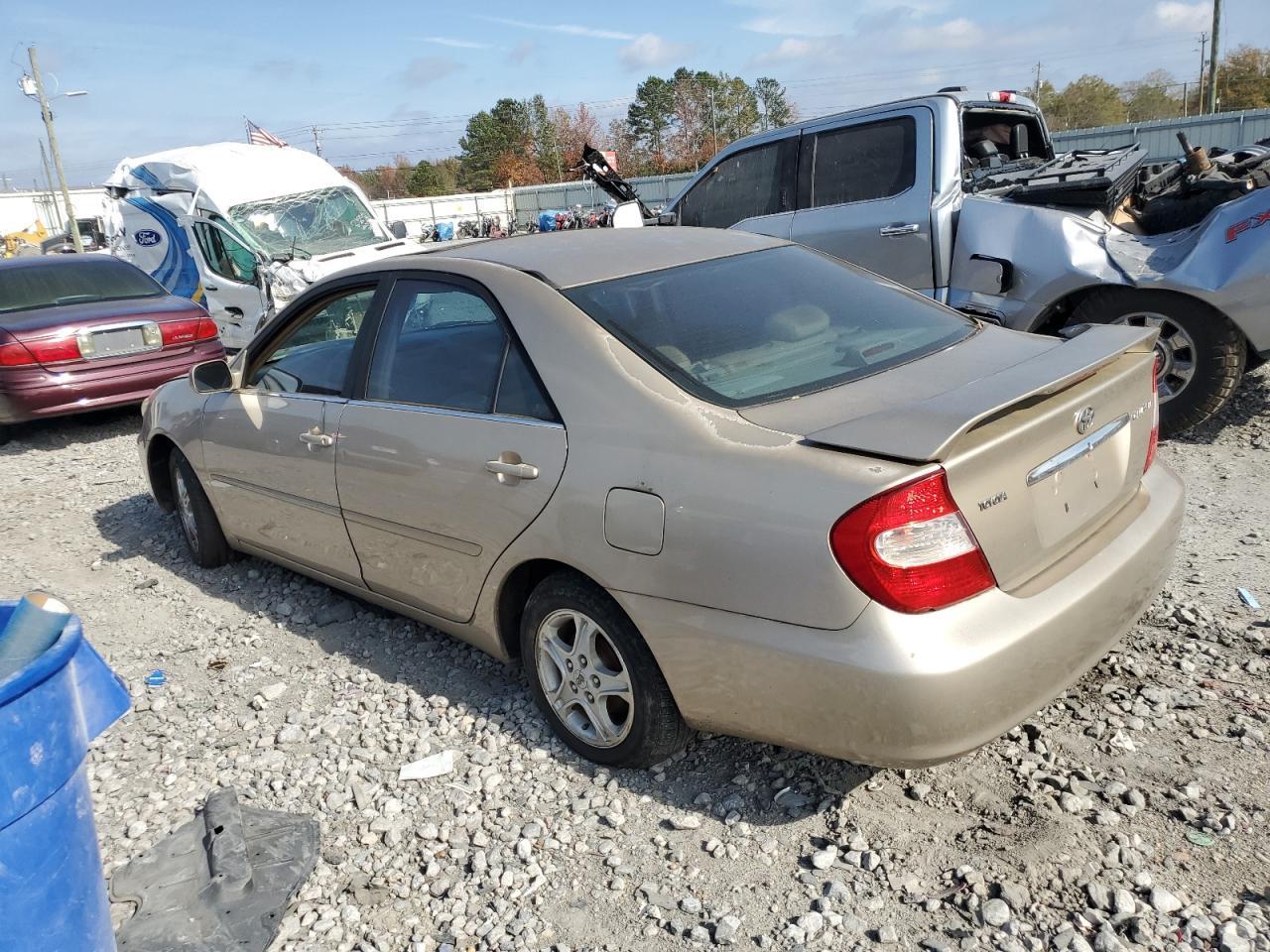 2002 Toyota Camry Le - Image 2