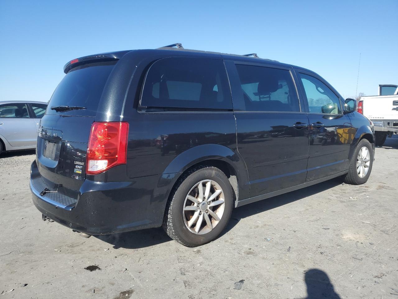 2016 Dodge Grand Caravan Sxt - Image 3