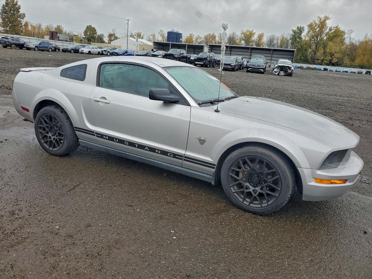 2009 Ford Mustang - Фото 4