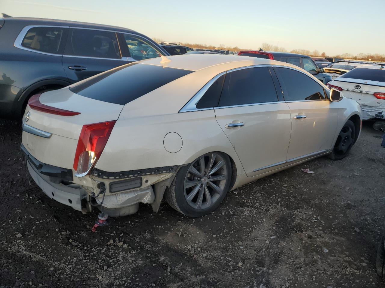2013 Cadillac Xts - Фото 3