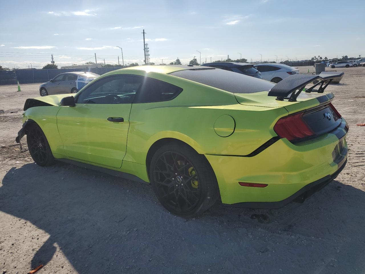 2019 Ford Mustang - Image 2
