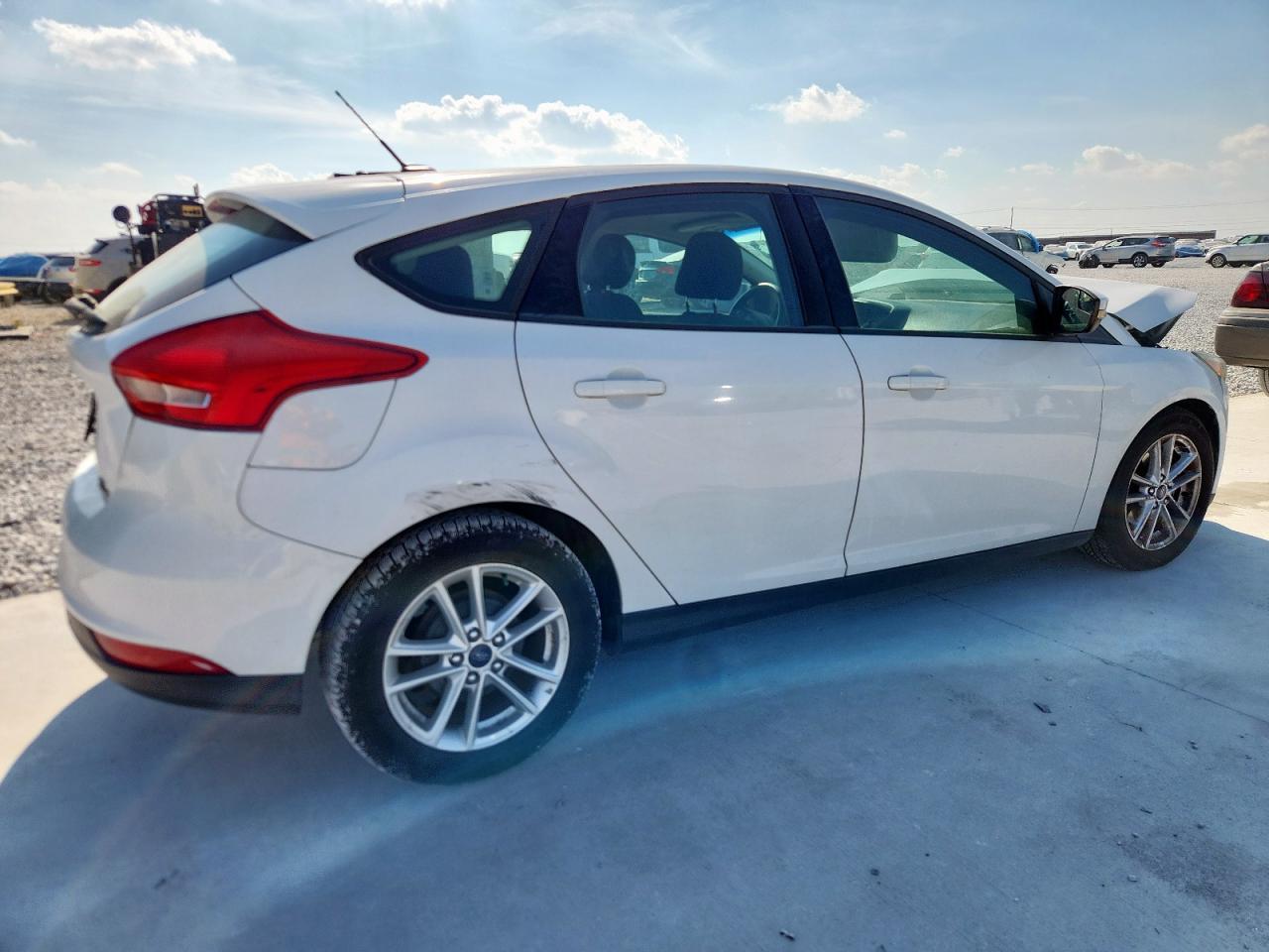 2016 Ford Focus Se - Фото 3