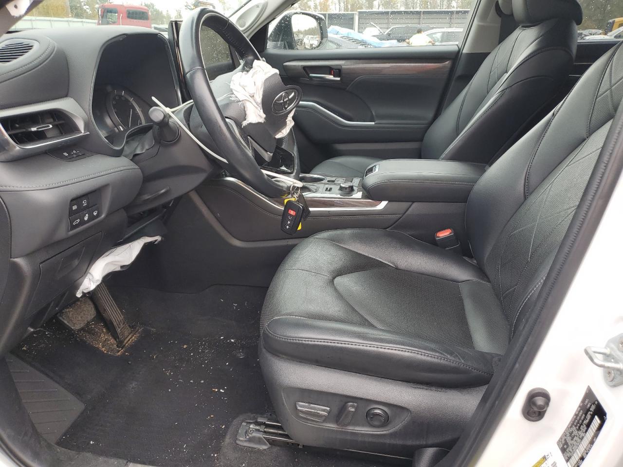 2022 Toyota Highlander Platinum - Фото 7