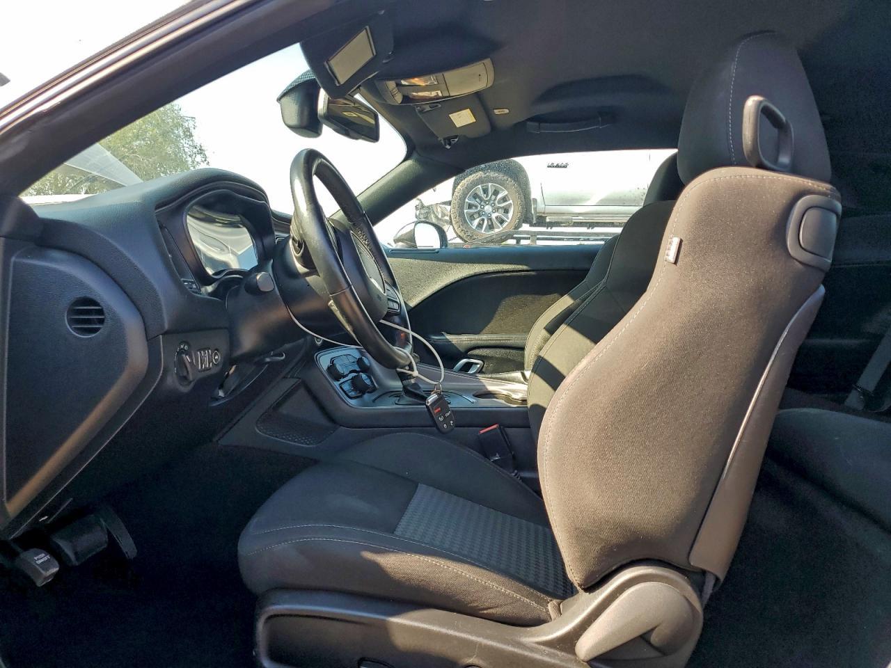 2023 Dodge Challenger Gt - Фото 7