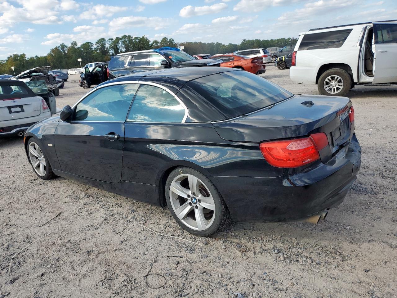 2011 BMW 328 I - Фото 2