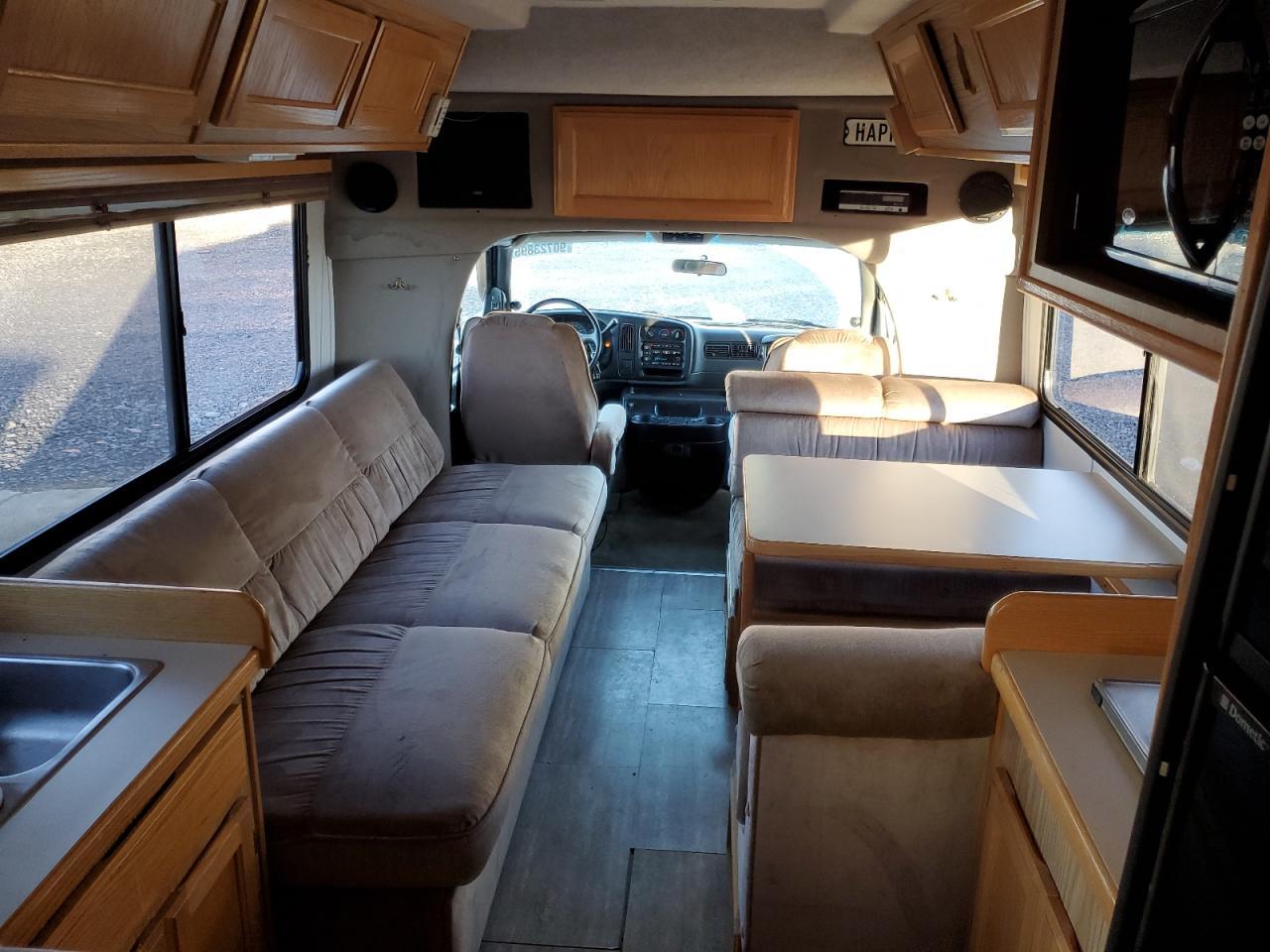 2002 Chevrolet Express G3500 - Фото 5