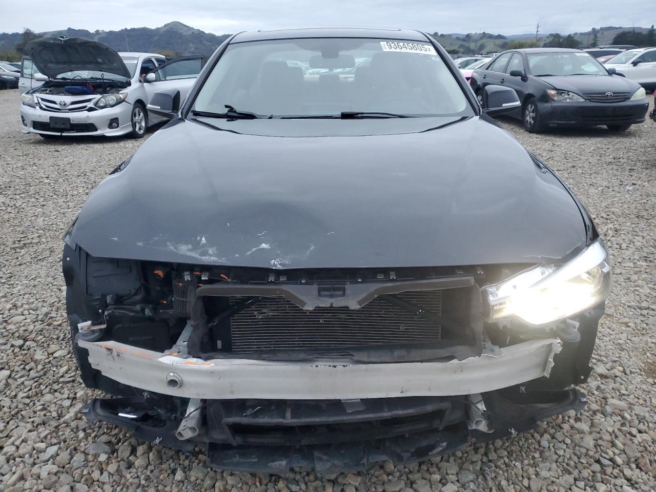 2016 BMW 320 Xi - Фото 5